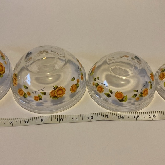Five Imperial Glass Flower Dute Sunflower Themed Nesting Bowls - Picture 7 of 13